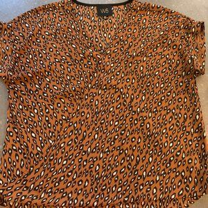 Leopard work blouse; Copper, white and black, size Medium, high low